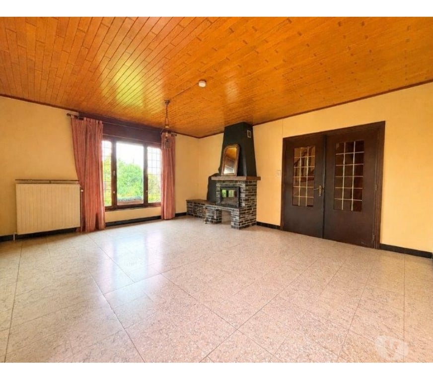 Annonce maison Paliseul Paliseul-Centrum - Photos Vivastreet Paliseul : agréable maison avec jardin et garage.