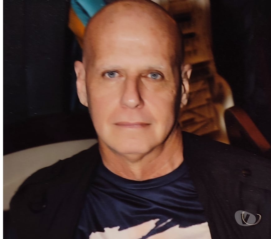 Gay Saint-Gilles - Photos Vivastreet Homme mûr cherche une femme libertine.