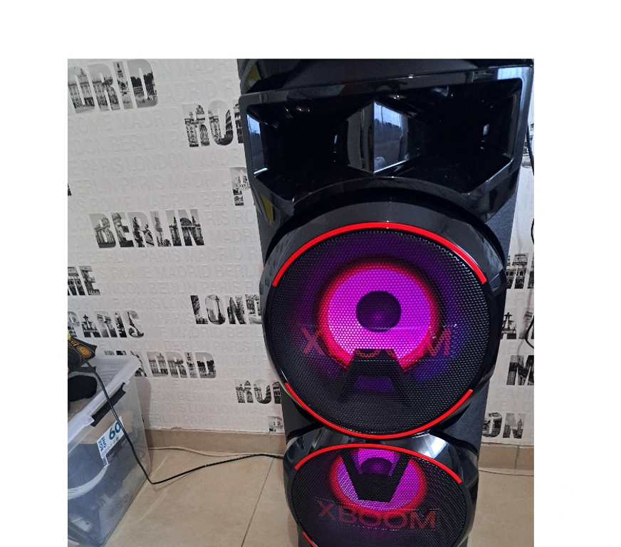 Image & son Seraing Jemeppe - Photos Vivastreet LG XBOOM RNC9 Système audio 2 voies avec 4 haut-parleurs