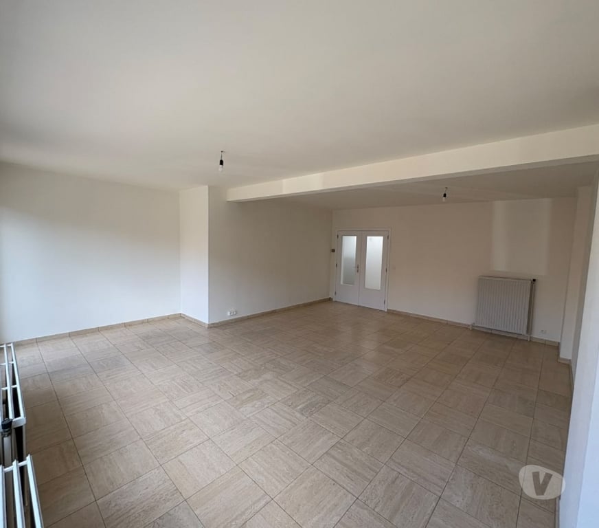 Maisons a louer La Louvière - Photos Vivastreet Maison Bel étage Grand Garage