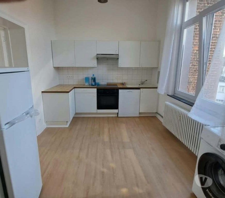 Location appartement Saint-Gilles - Photos Vivastreet Location appartement Saint Gilles