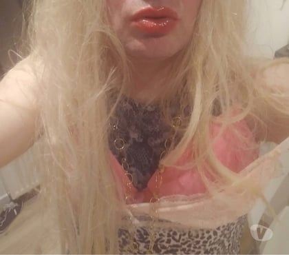 Gay - Photos Vivastreet Travesti soumise salop pass 40a,