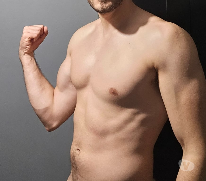 Escort Bruxelles (Brussels) Bruxelles-Centrum - Photos Vivastreet Homme sportif masculin