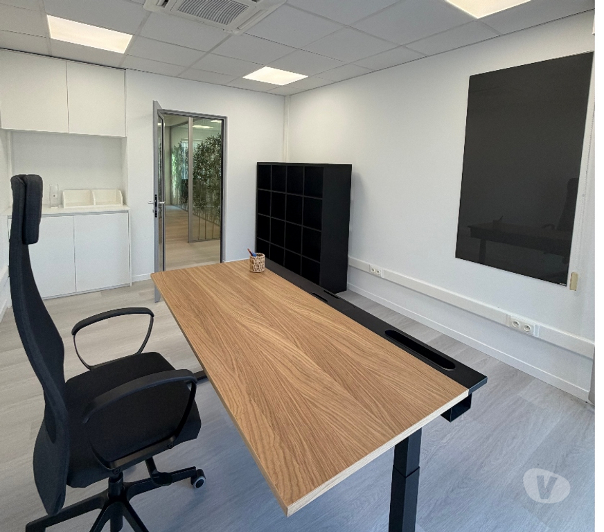 bureaux locaux Dilbeek Grand-Bigard - Photos Vivastreet Bureaux privés, coworking, salles de réunion
