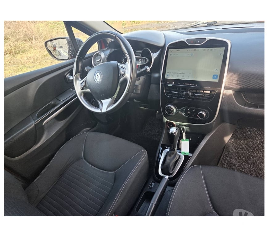 Voiture à vendre Pont-de-Loup - Photos Vivastreet Renault Clio Break 1.2tce 120cv Boite auto Gps Ac Cruise