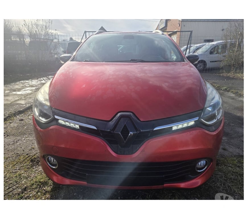 Voiture à vendre Pont-de-Loup - Photos Vivastreet Renault Clio Break 1.2tce 120cv Boite auto Gps Ac Cruise
