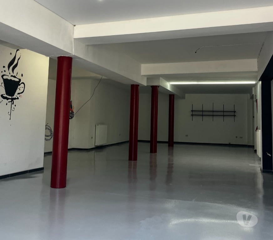 Maisons a louer Châtelet - Photos Vivastreet LOCAL PROFESSIONNEL COMMERCIAL DE 135 M² À LOUER –