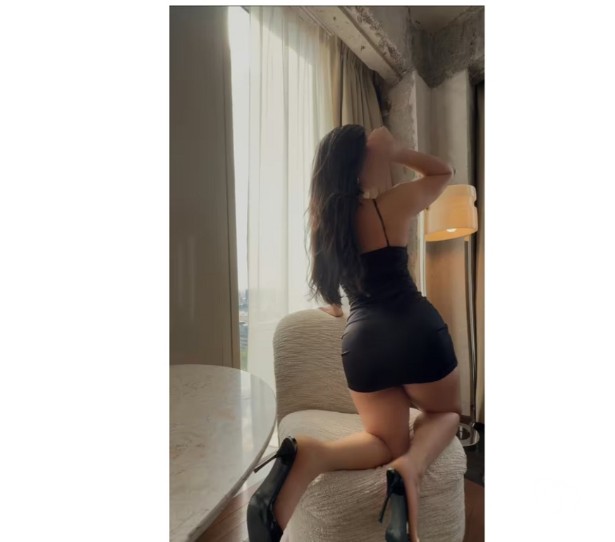 Escort Charleroi Charleroi-Centrum - Photos Vivastreet Karoll kat Brasil