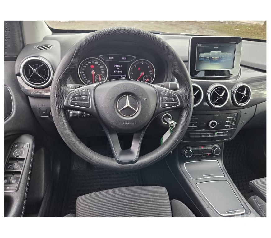 Voiture à vendre Pont-de-Loup - Photos Vivastreet Mercedes B220cdi 2019 170cv 125kw Boite Auto, Airco, Cruise