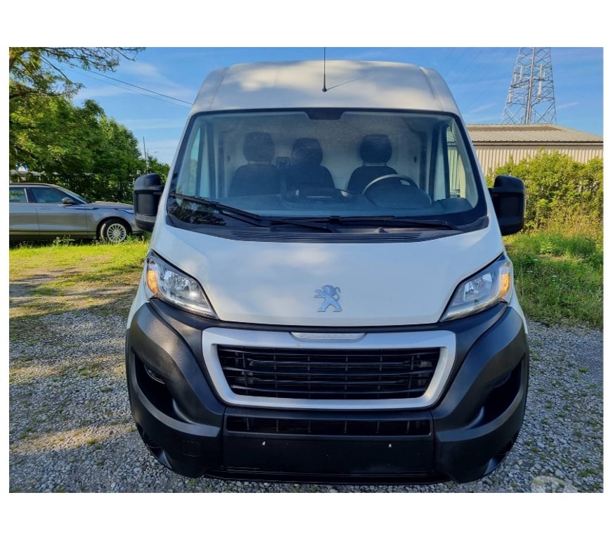 Véhicules commerciaux & utilitaires d'occasion Pont-de-Loup - Photos Vivastreet Peugeot Boxer 9 2021 L2H2 2.2hdi 136cv 46249km Airco Cruise
