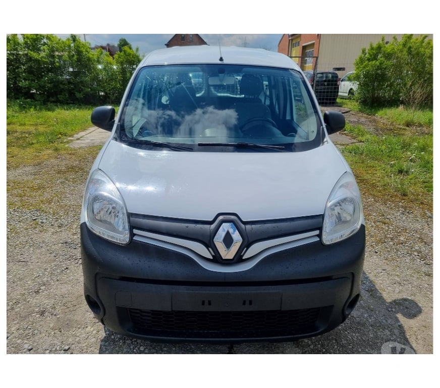Véhicules commerciaux & utilitaires d'occasion Pont-de-Loup - Photos Vivastreet Renault Kangoo 2018 Double Cabine 86245KM 1.5dci 90cv EU6...