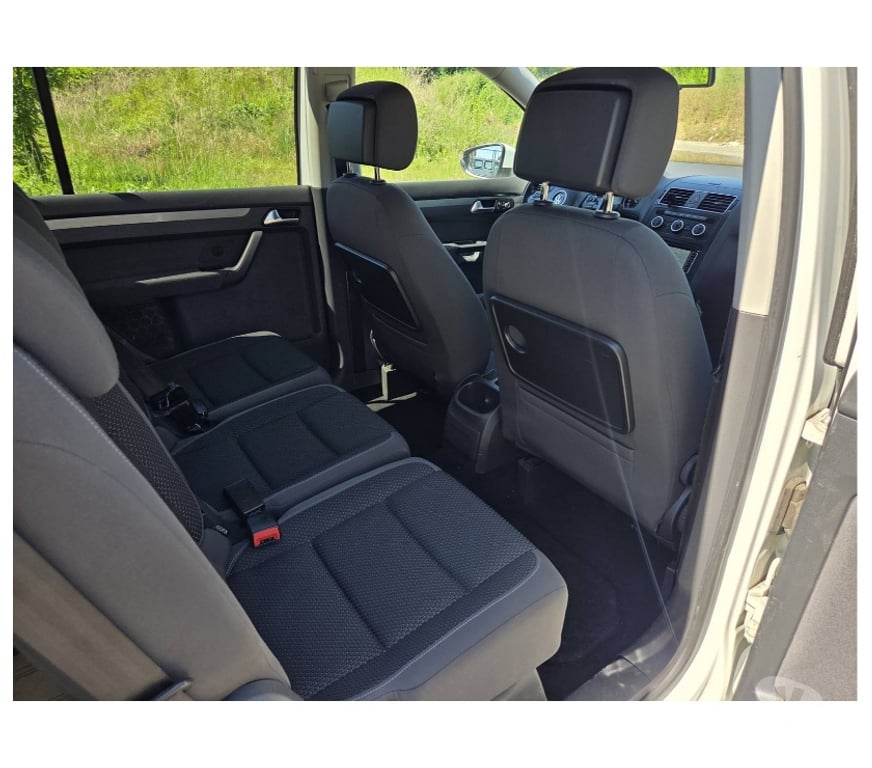 Voiture à vendre Pont-de-Loup - Photos Vivastreet Vw Touran 2.0tdi 140cv 103kw Boite auto Dsg Gps Airco Cruise