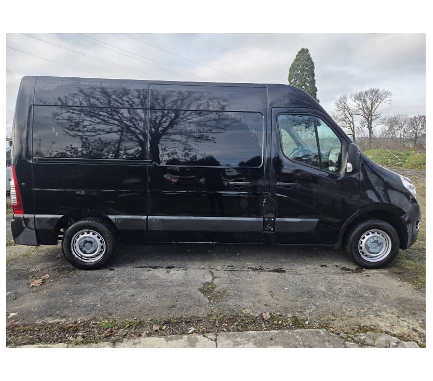 Véhicules commerciaux & utilitaires d'occasion Pont-de-Loup - Photos Vivastreet Renault Master L2h2 2.3dci 150cv 110kw 6v Gps Airco Cruise