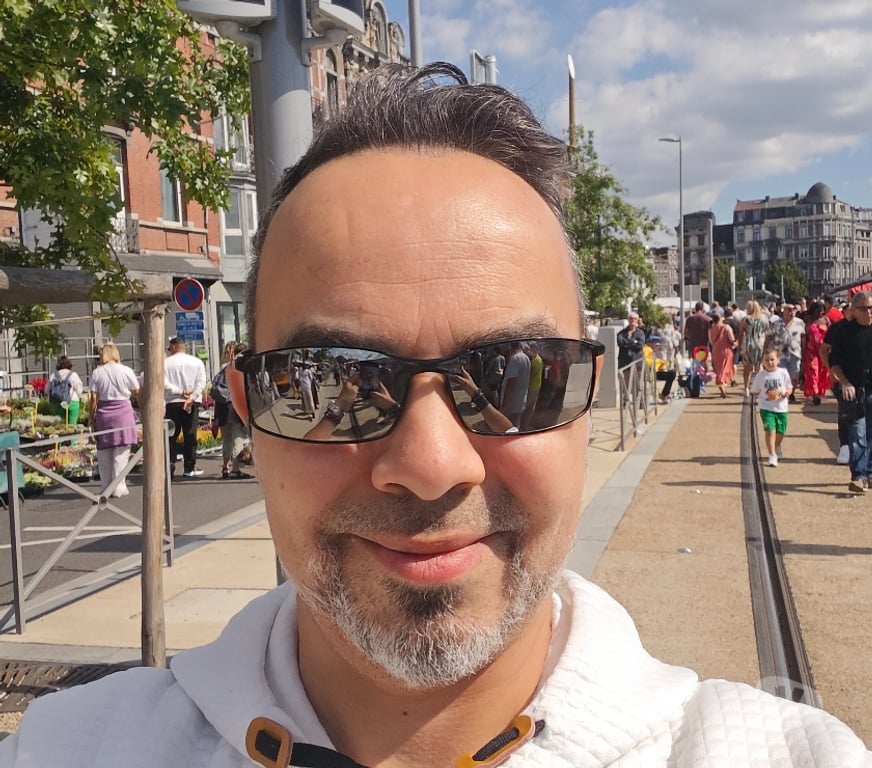 exhib Liège Liège-Centrum - Photos Vivastreet Réaliser mon fantasme avec femme