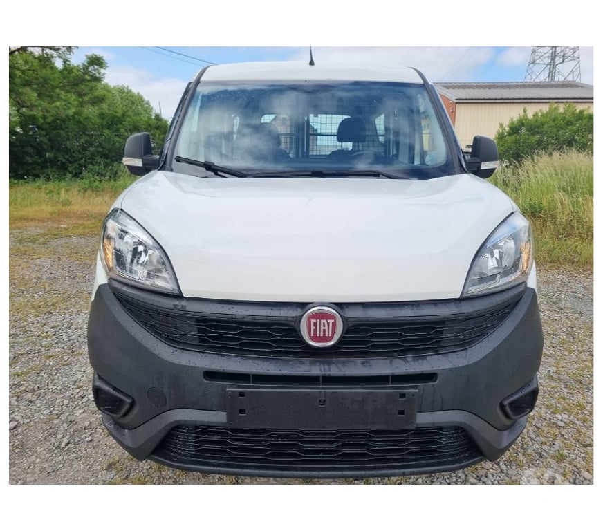 Véhicules commerciaux & utilitaires d'occasion Pont-de-Loup - Photos Vivastreet Fiat Doblo L2 long châssis 7 2017 Euro6 1.3jtd 95cv 98590KM