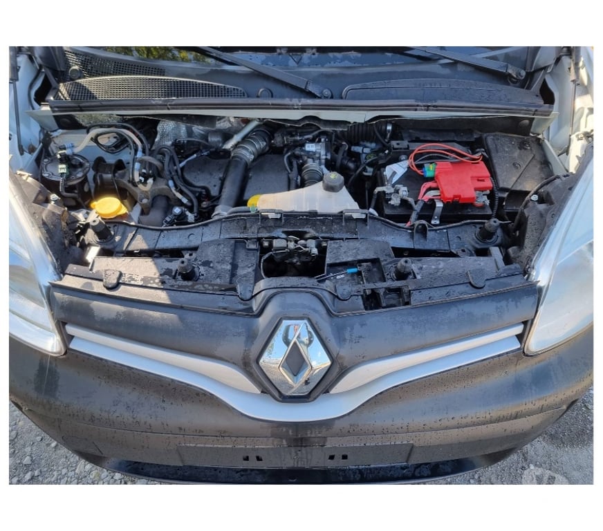 Véhicules commerciaux & utilitaires d'occasion Pont-de-Loup - Photos Vivastreet Renault Kangoo 6 2019 double cabine 150232km 1.5dci 90cv EU6