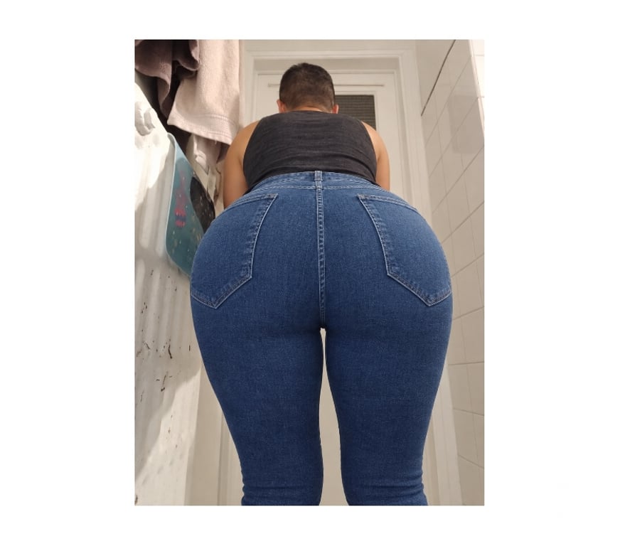 Gay Auderghem - Photos Vivastreet Passif aux Jolies .Formes cherche Mature