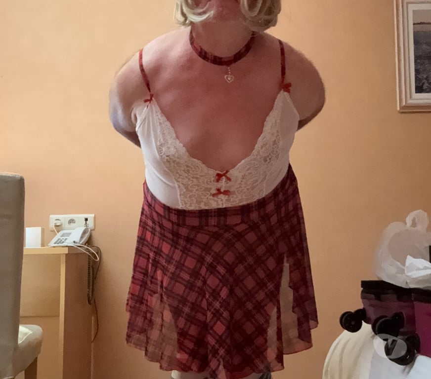 Gay Mons Cuesmes - Photos Vivastreet cherche chambre pour rendez-vous intime