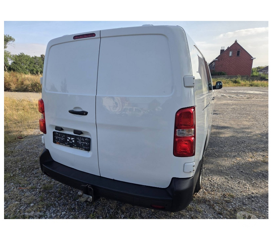 Véhicules commerciaux & utilitaires d'occasion Pont-de-Loup - Photos Vivastreet Peugeot Expert double cabine 6places 2.0hdi 125cv Gps Airco