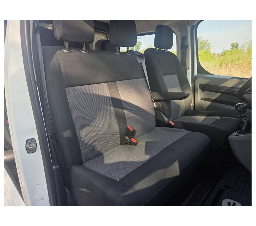 Véhicules commerciaux & utilitaires d'occasion Pont-de-Loup - Photos Vivastreet Peugeot Expert double cabine 6places 2.0hdi 125cv Gps Airco