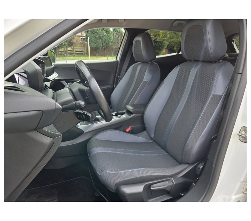 Voiture à vendre Pont-de-Loup - Photos Vivastreet Peugeot 2008 1.5hdi 105cv Cuir Carplay Gps Ac Cruise Jantes.