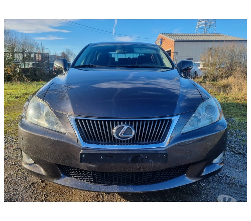 Voiture à vendre Pont-de-Loup - Photos Vivastreet Lexus is220d 177cv 130kw 6v Gps, Airco, Cruise, Jante alu...
