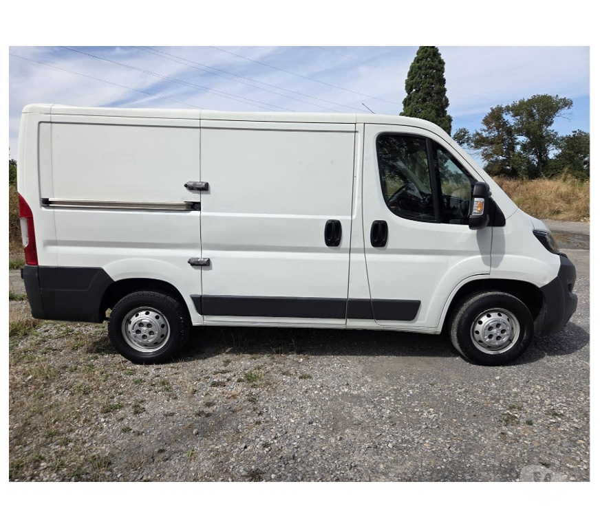 Véhicules commerciaux & utilitaires d'occasion Pont-de-Loup - Photos Vivastreet Peugeot Boxer L1h1 3Places 2.2hdi 110cv 81kw Airco Cruise...