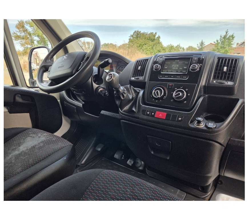 Véhicules commerciaux & utilitaires d'occasion Pont-de-Loup - Photos Vivastreet Peugeot Boxer L1h1 3Places 2.2hdi 110cv 81kw Airco Cruise...