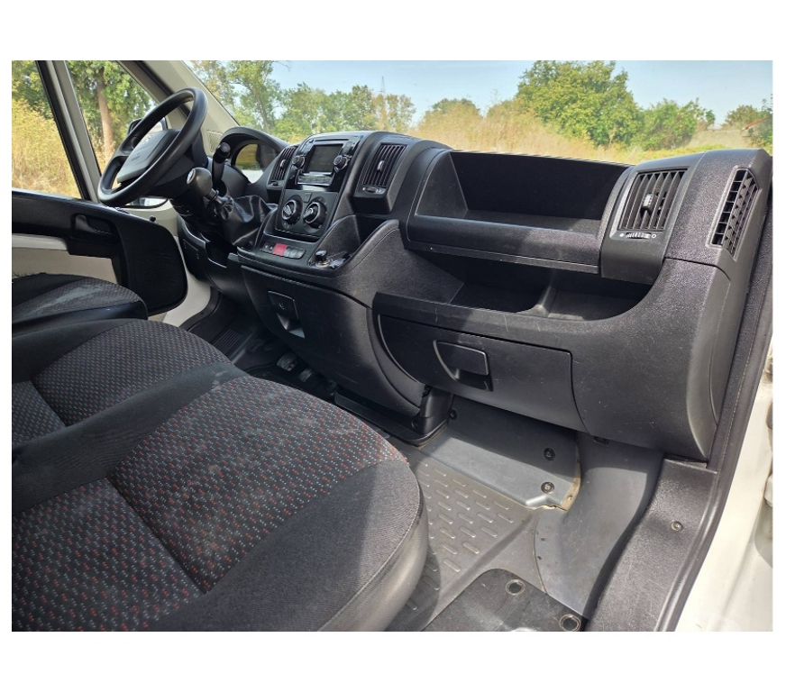 Véhicules commerciaux & utilitaires d'occasion Pont-de-Loup - Photos Vivastreet Peugeot Boxer L1h1 3Places 2.2hdi 110cv 81kw Airco Cruise...