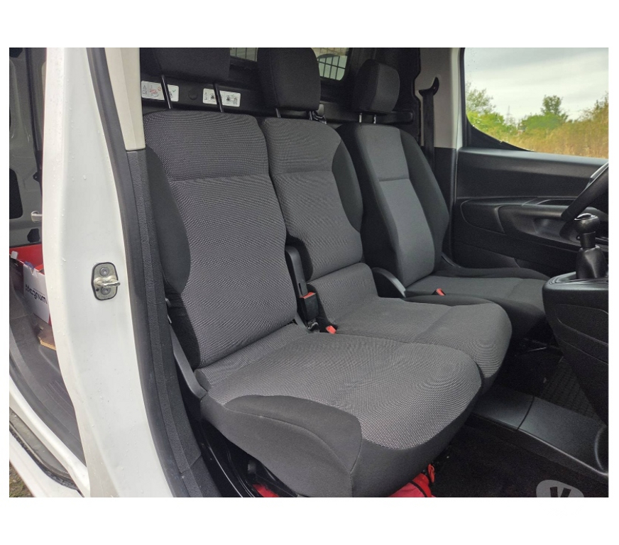 Véhicules commerciaux & utilitaires d'occasion Pont-de-Loup - Photos Vivastreet Peugeot Partner Maxi 3places 41000km 1.5hdi 100cv 73kw...