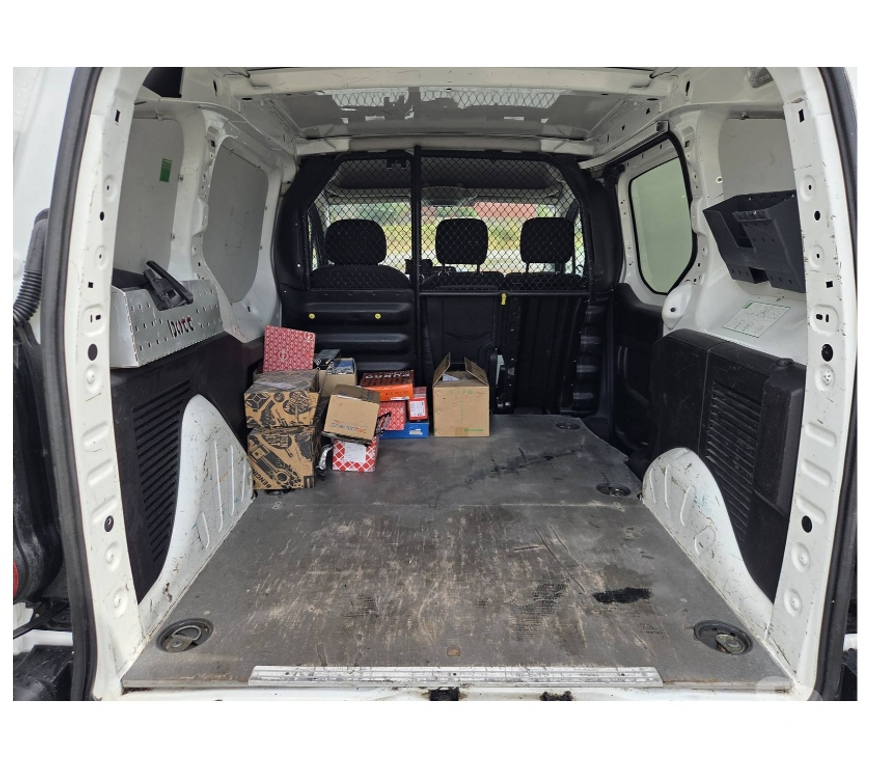 Véhicules commerciaux & utilitaires d'occasion Pont-de-Loup - Photos Vivastreet Peugeot Partner Utilitaire 2018 3places 1.6hdi 100cv euro6