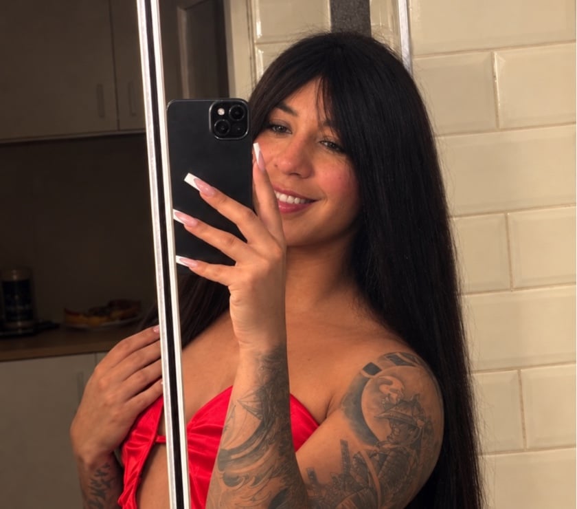 Escort Saint-Gilles - Photos Vivastreet LarissaTSBrazilien