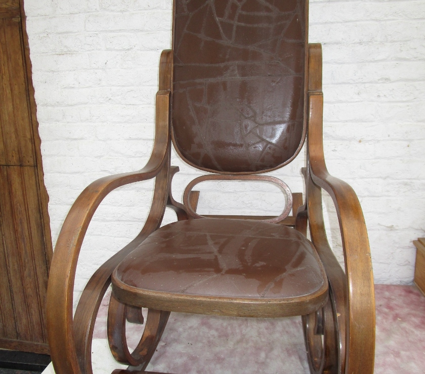 Laplaigne - Brunehaut — rocking chair en bois