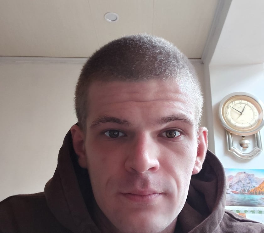 Grand - Dilbeek — Qui veut venir se faire sucer devant chez moi