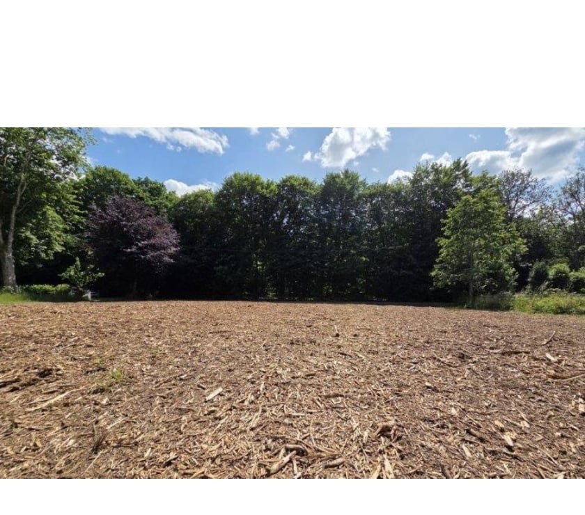 Photos Vivastreet Saint-Hubert : terrain, 23a 87ca, petit ruisseau.