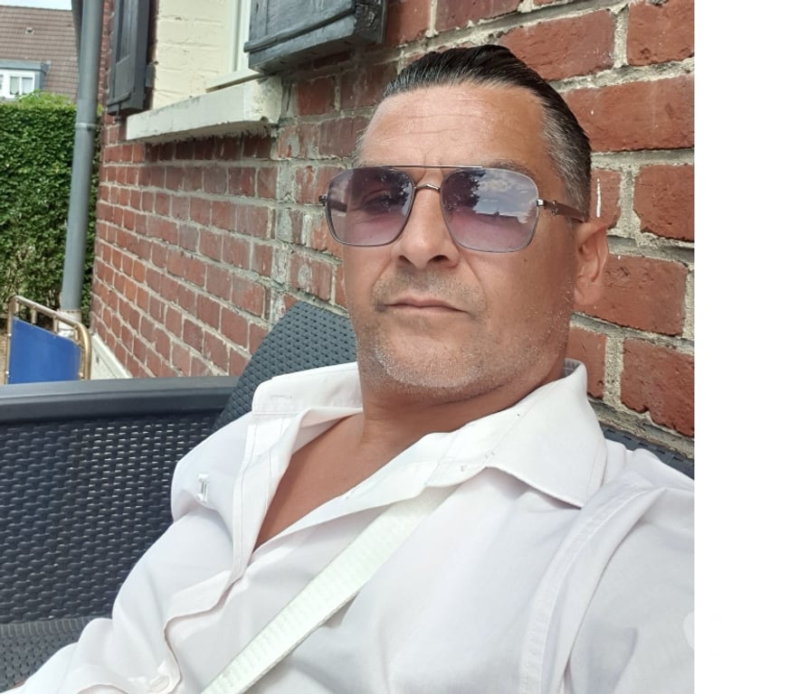 Hommes > Femmes Mouscron Mouscron-Centrum - Photos Vivastreet Homme 45 ans cherche a refaire sa vie