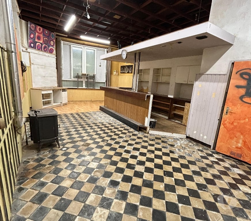 Annonce maison Liège Liège-Centrum - Photos Vivastreet Maison de commerce 3 façades – 5 ch