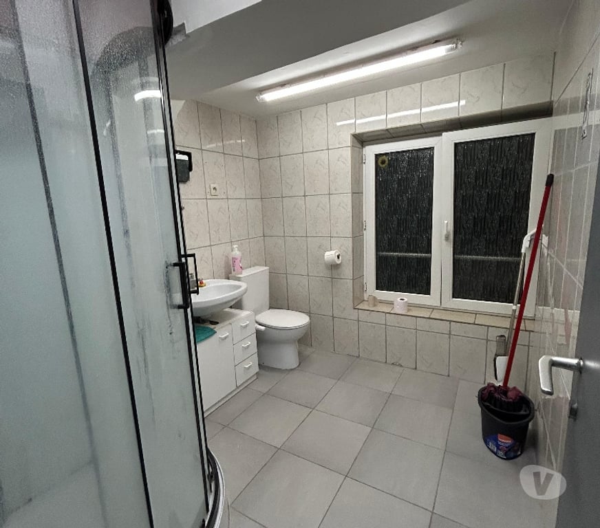 Annonce maison Liège Liège-Centrum - Photos Vivastreet Maison de commerce 3 façades – 5 ch