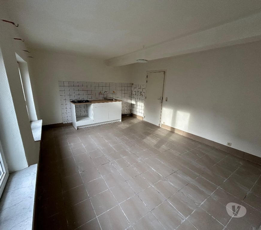 Annonce maison Liège Liège-Centrum - Photos Vivastreet Maison de commerce 3 façades – 5 ch