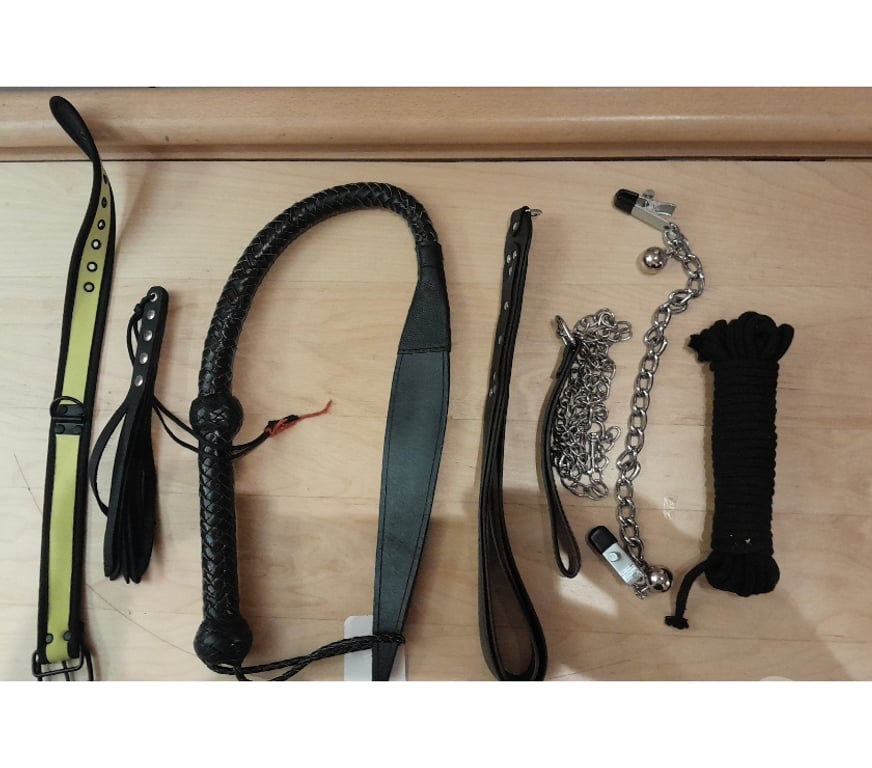 Gay Ixelles - Photos Vivastreet Soumis cherche Maître pour plan BD5M