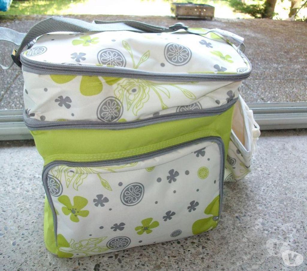 Accessoires - Bagagerie Bas-Rhin Bouxwiller - 67330 - Photos Vivastreet Sacs porte-bouteilles et Lots Isotherme-Neuf