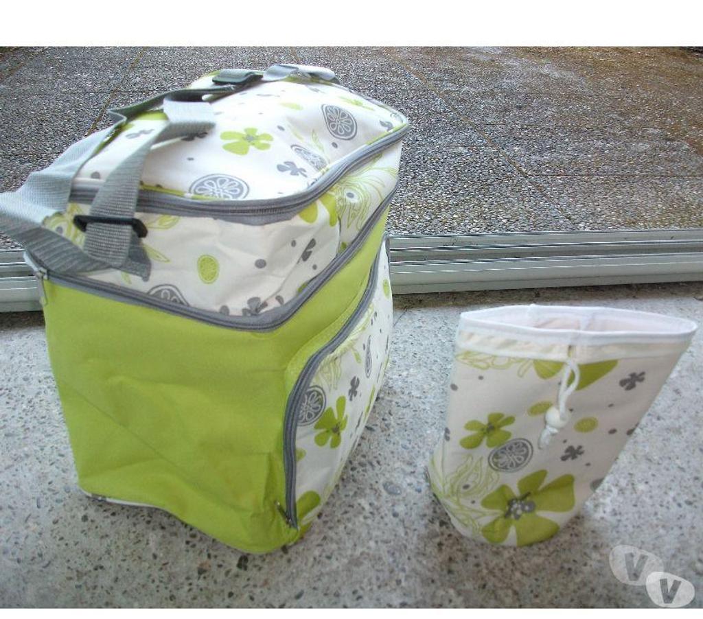 Accessoires - Bagagerie Bas-Rhin Bouxwiller - 67330 - Photos Vivastreet Sacs porte-bouteilles et Lots Isotherme-Neuf