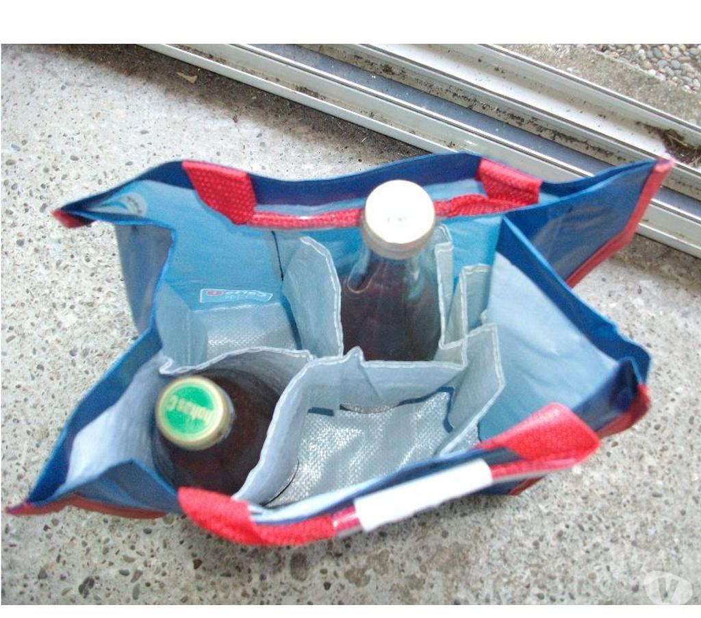 Accessoires - Bagagerie Bas-Rhin Bouxwiller - 67330 - Photos Vivastreet Sacs porte-bouteilles et Lots Isotherme-Neuf