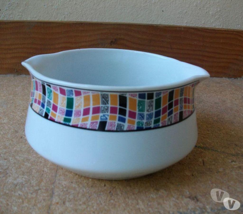 Ameublement & art de la table Bas-Rhin Bouxwiller - 67330 - Photos Vivastreet Diverses Saucières de 1 € à 3 €