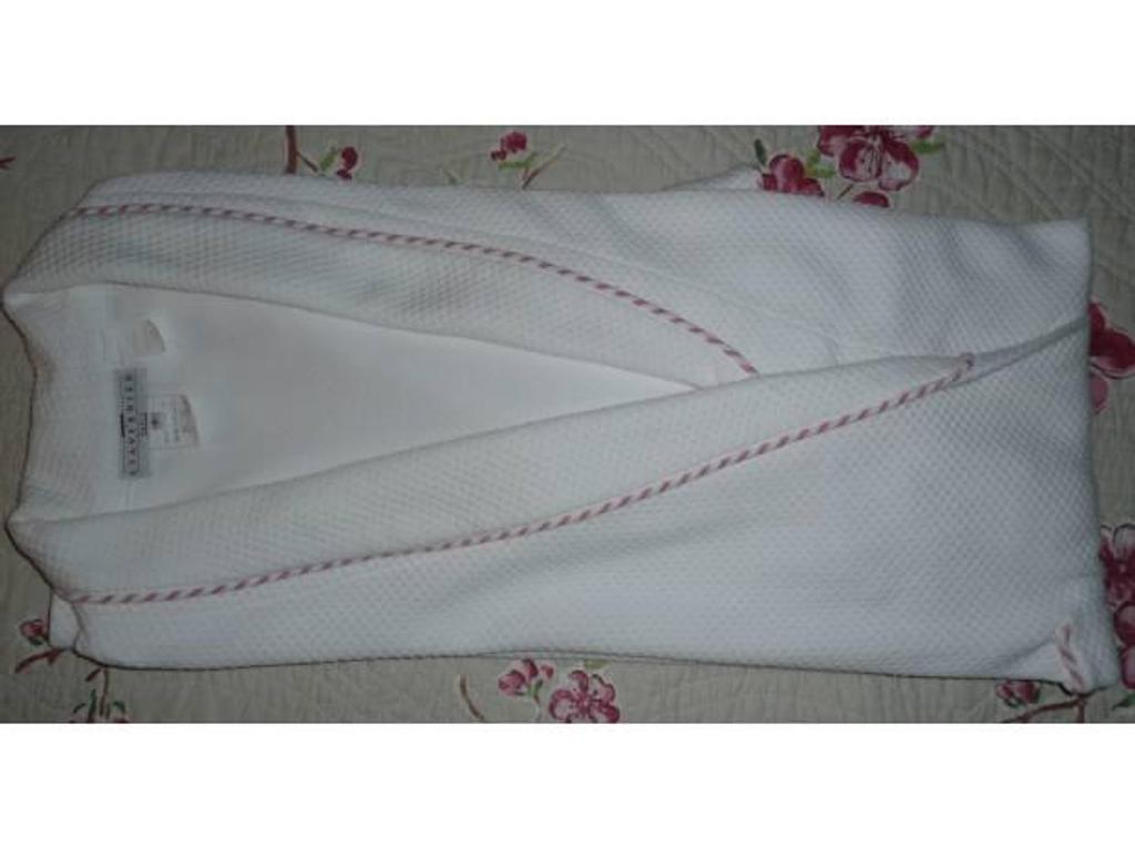 Vêtements occasion Seine-et-Marne Meaux - 77100 - Photos Vivastreet PEIGNOIR ou ROBE DE CHAMBRE L. TAVERNIER taille L femme