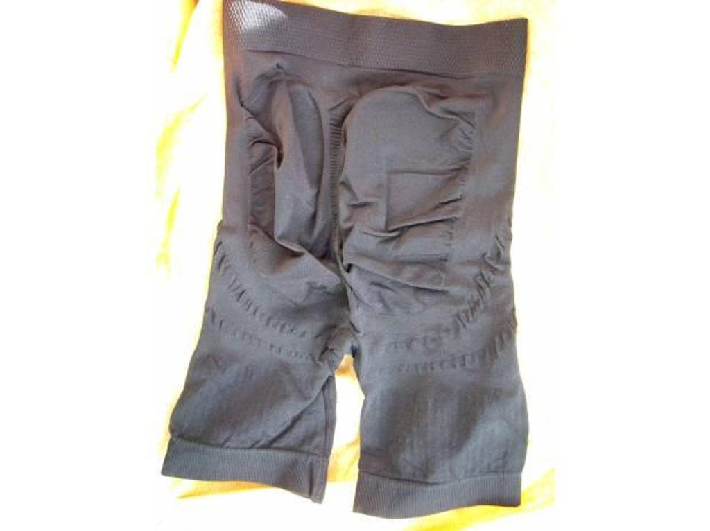 Vêtements occasion Bas-Rhin Bouxwiller - 67330 - Photos Vivastreet PANTY "Galbe des formes" Taille S