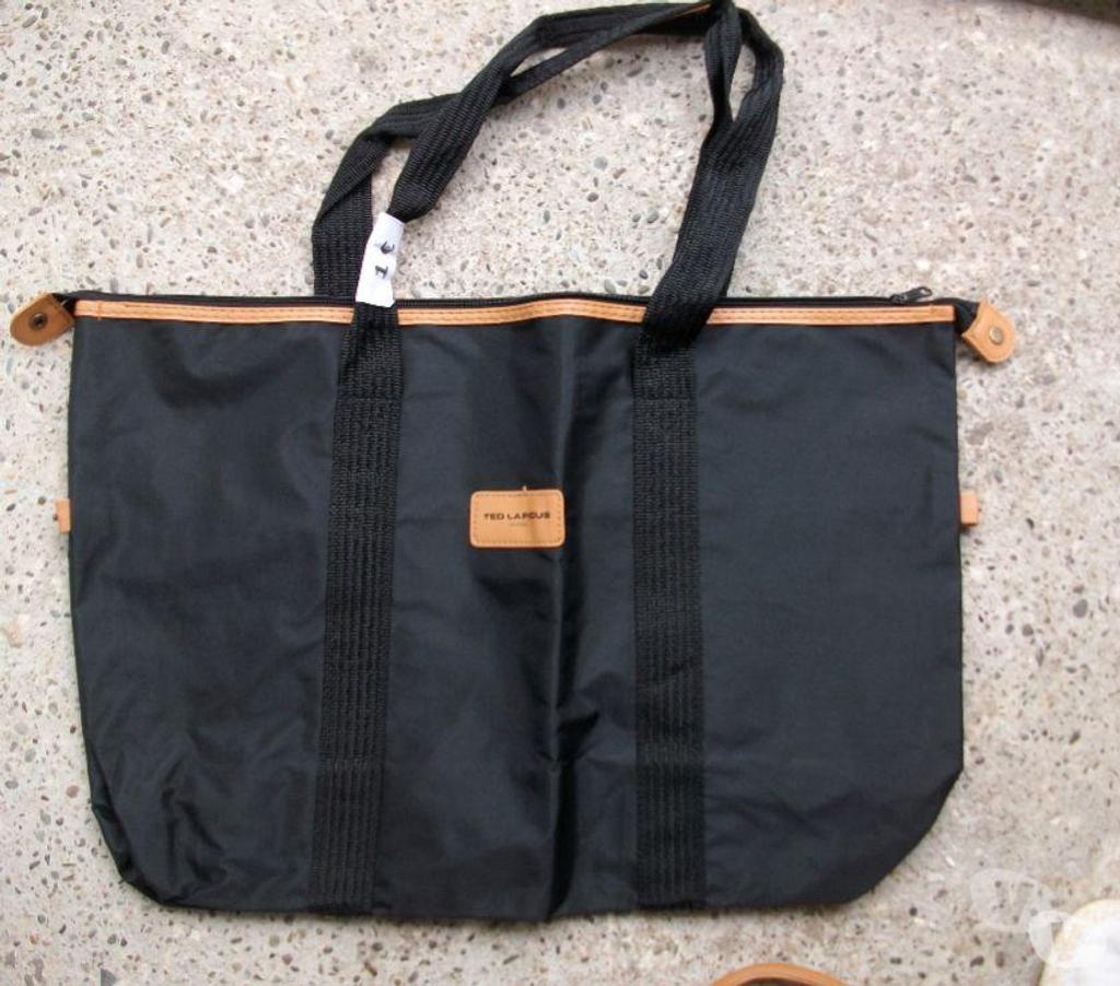 Accessoires - Bagagerie Bas-Rhin Bouxwiller - 67330 - Photos Vivastreet Sacs Shopping et Bagages à MAINS -Neufs