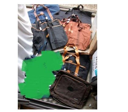 Accessoires - Bagagerie Bouxwiller Bas-Rhin - Photos Vivastreet Sacs Shopping et Bagages à MAINS -Neufs