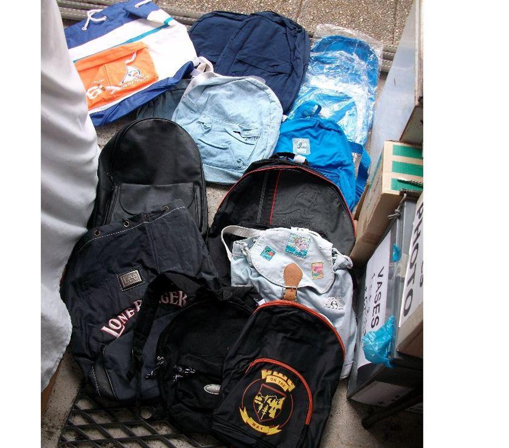 Accessoires - Bagagerie Bas-Rhin Bouxwiller - 67330 - Photos Vivastreet SACS A DOS DE VILLE ou DE SPORT 