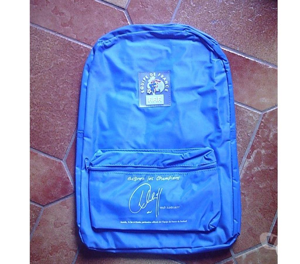 Accessoires - Bagagerie Bas-Rhin Bouxwiller - 67330 - Photos Vivastreet SACS A DOS DE VILLE ou DE SPORT 